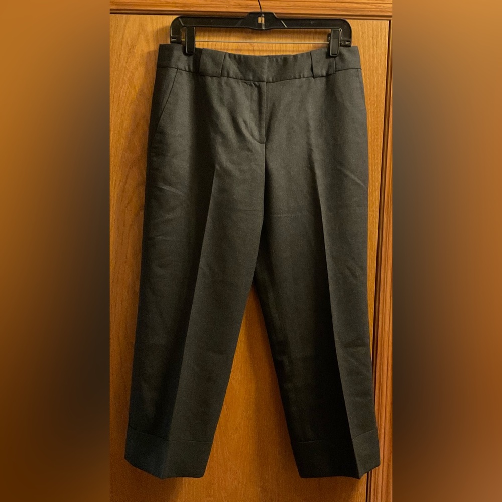 Vintage Loft Women’s Dress Gray Capri Cuffed Wool Pants.